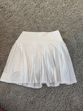 ALO Yoga White Pleated Circle Skirt